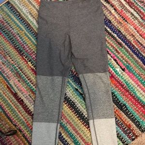 Outdoor Voices 7/8 Springs Color Block Leggings